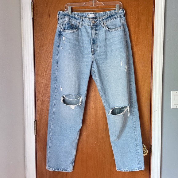 ZARA Denim Jeans Relaxed Fit Ripped/Distressed - Picture 2 of 9